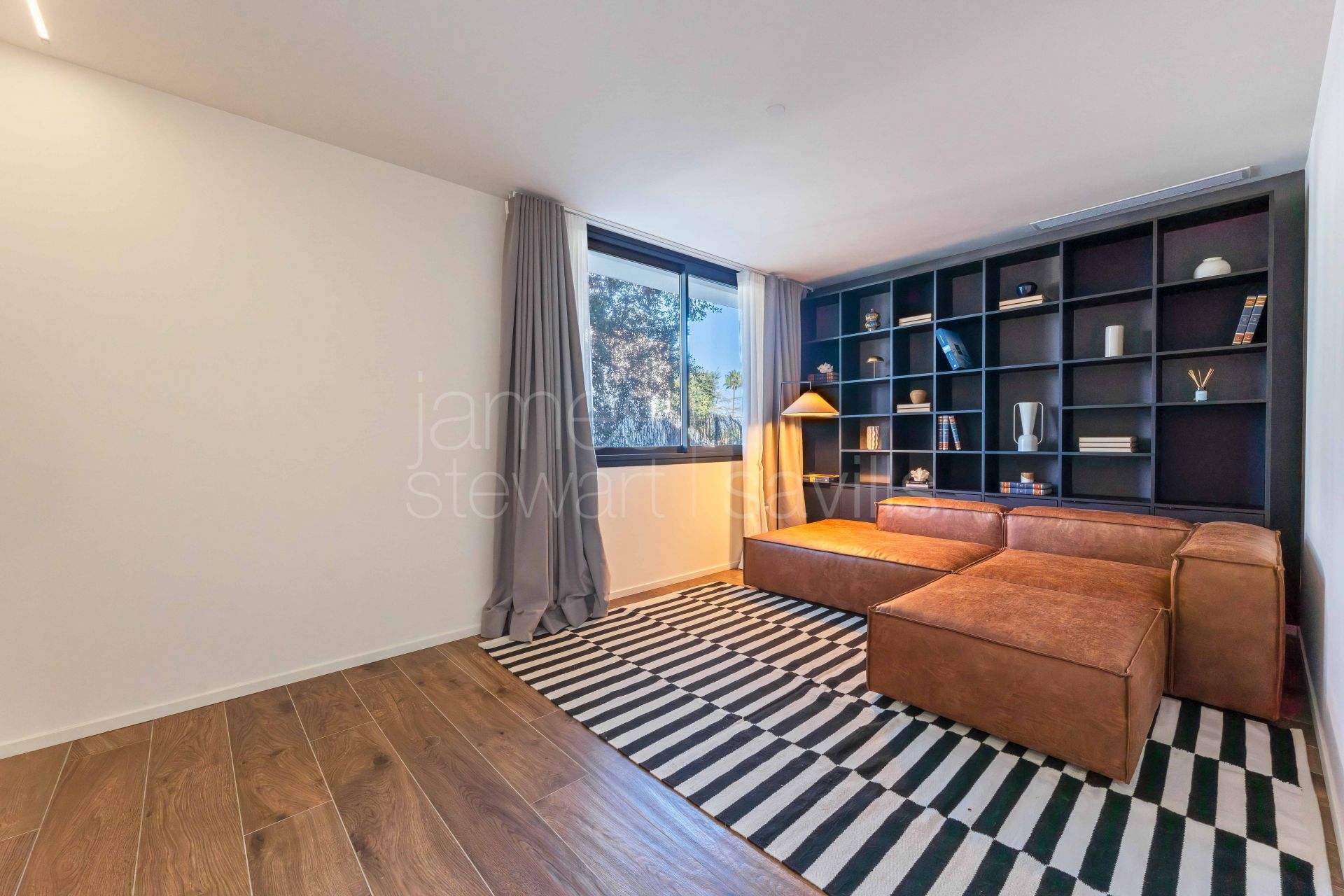 Villa contemporánea de nueva construcción en la zona B de Sotogrande Costa