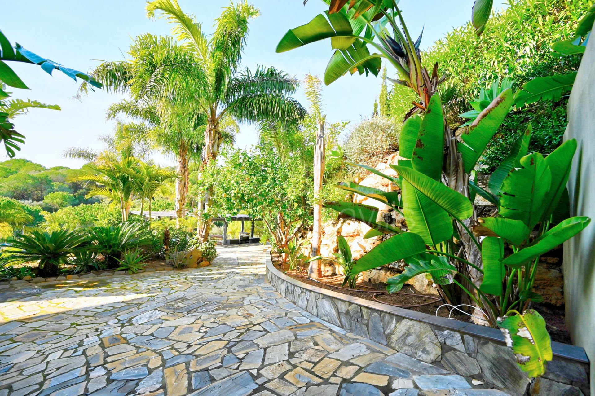 Charming Townhouse with Private Pool in Sotogolf, Sotogrande Alto