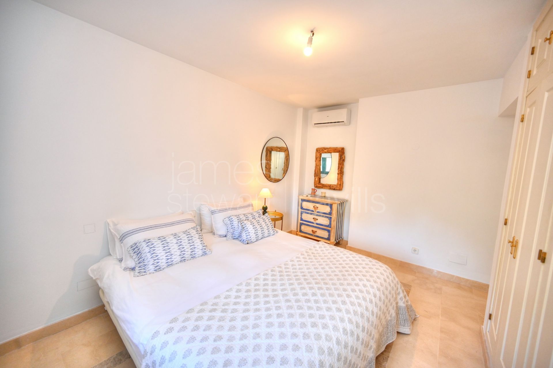 Charming Townhouse with Private Pool in Sotogolf, Sotogrande Alto