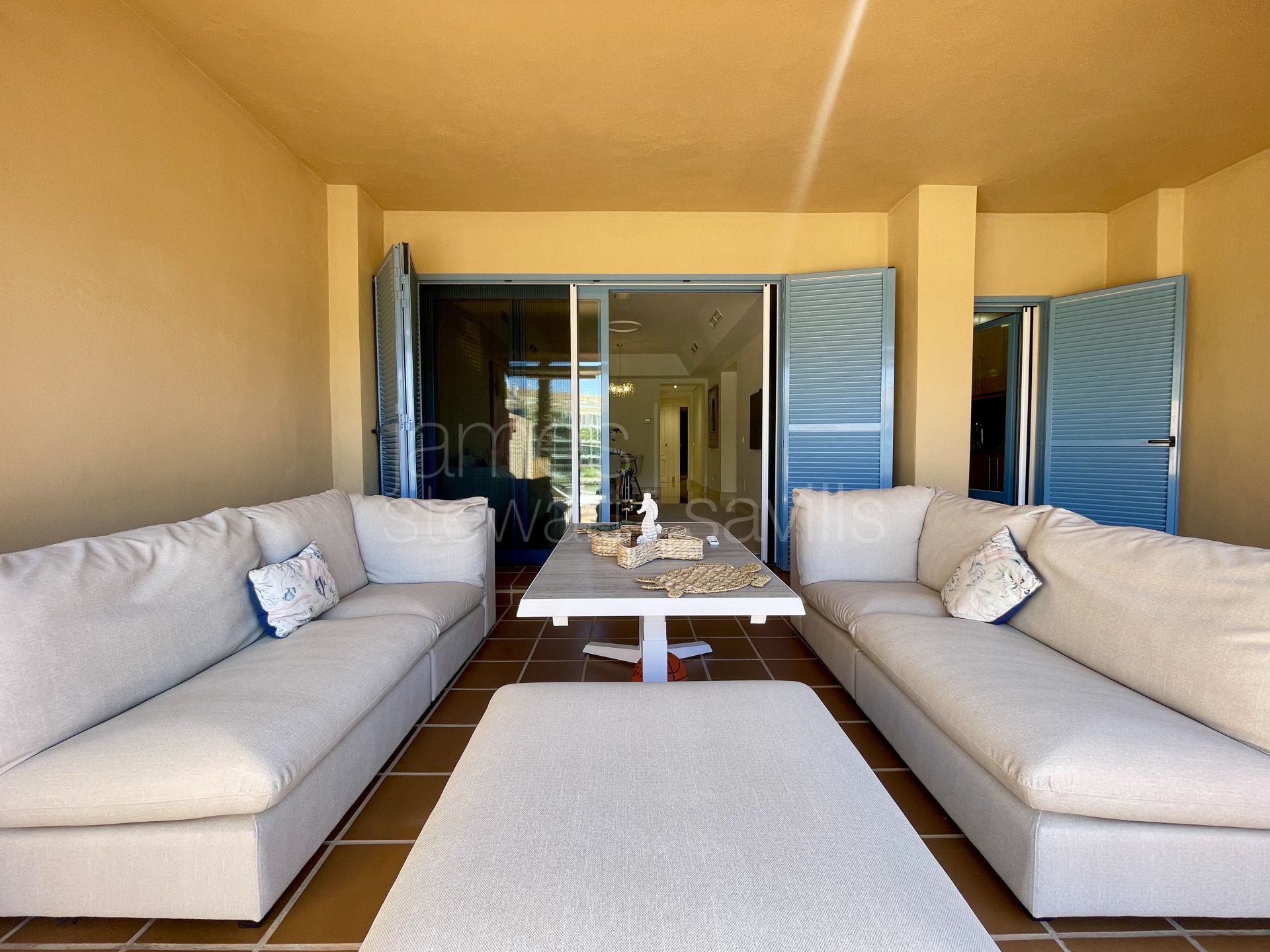 Spacious Ground Floor Marina Apartment with Canal Views and Large Terrace in Sotogrande