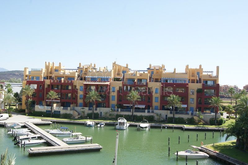 Spacious Ground Floor Marina Apartment with Canal Views and Large Terrace in Sotogrande