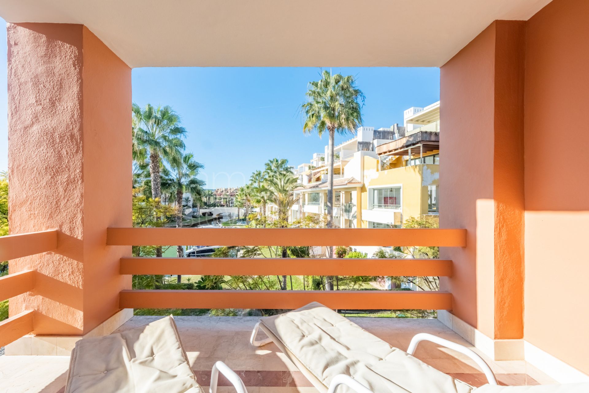Sotogrande Marina Apartment with Fireplace and Terrace – Includes Parking and Storage