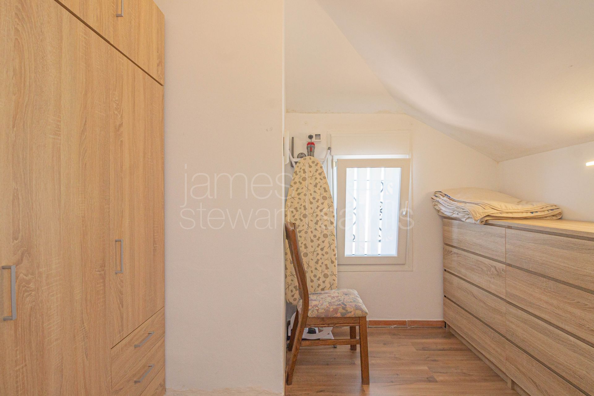 Renovated villa with pool and double garage in Pueblo Nuevo de Guadiaro