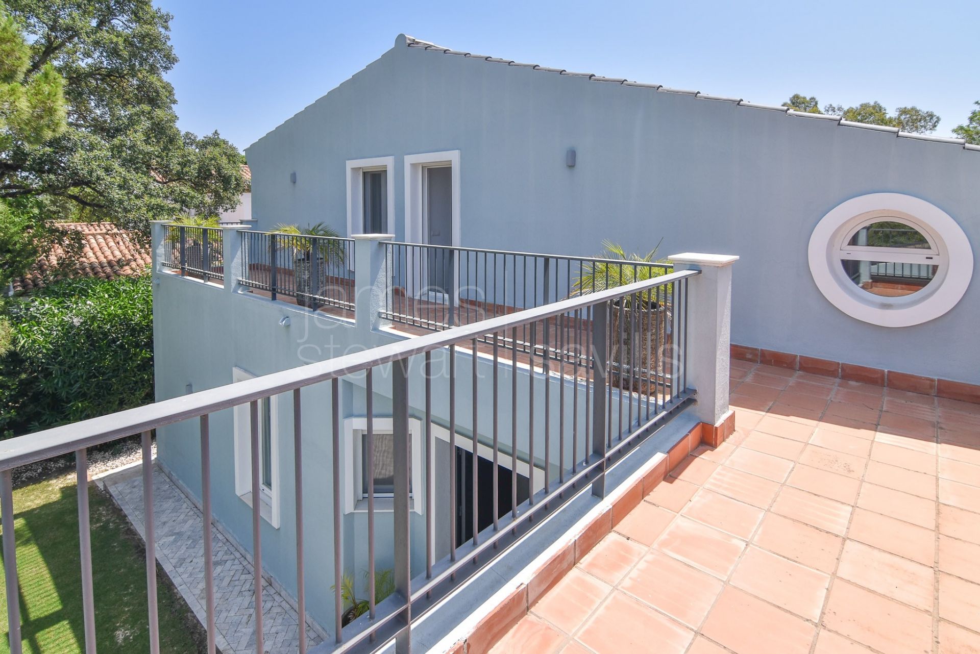 Wonderful contemporary family home in Central Sotogrande