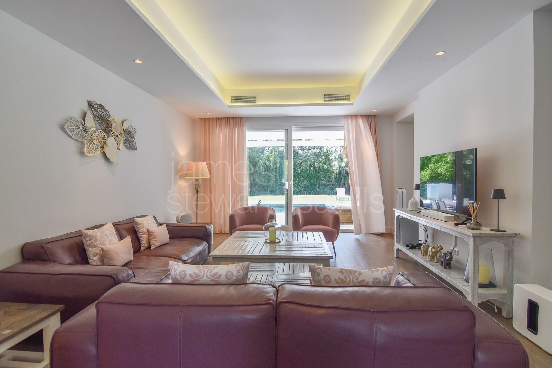 Wonderful contemporary family home in Central Sotogrande
