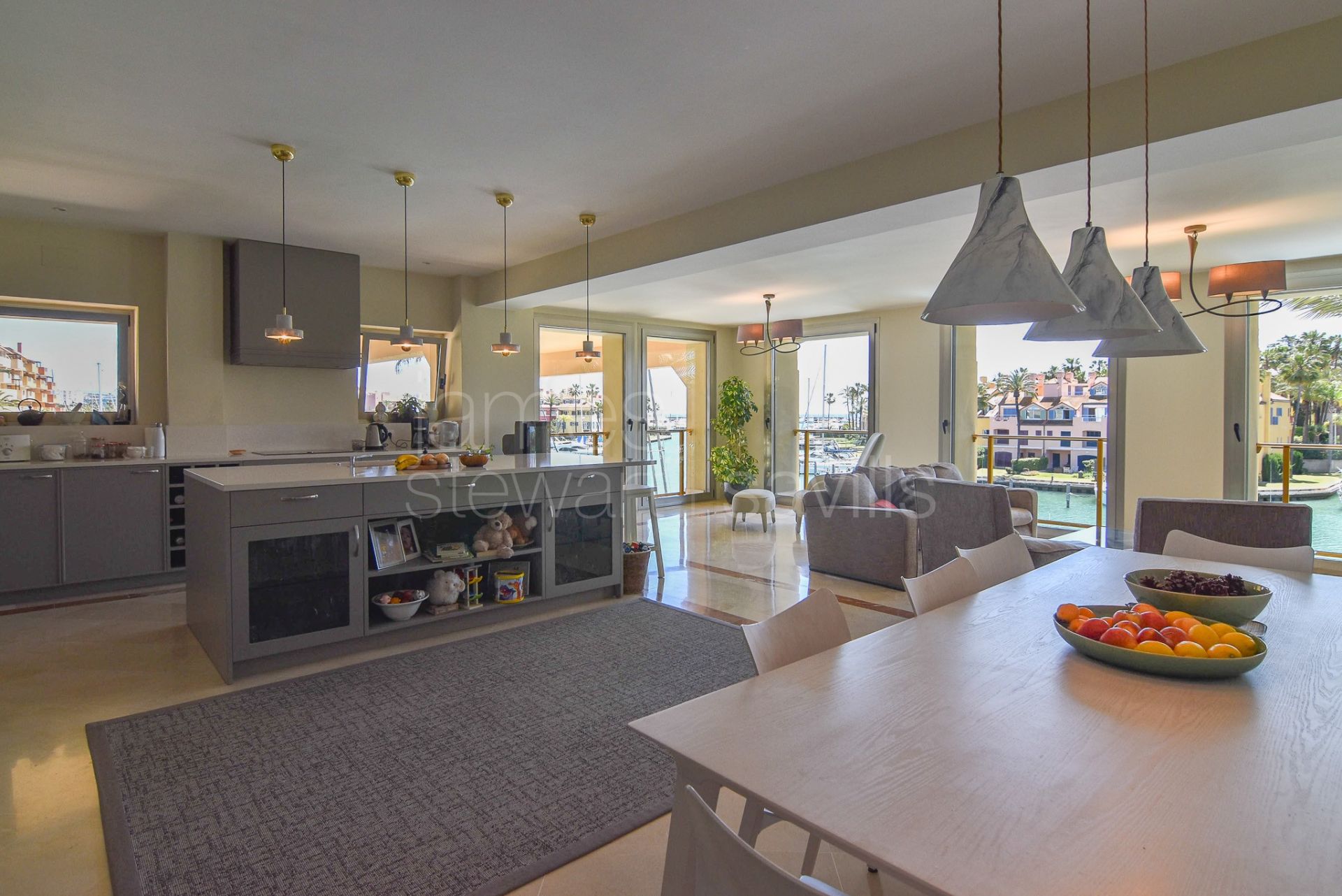 Corner Duplex Penthouse probably the best Marina views in Sotogrande