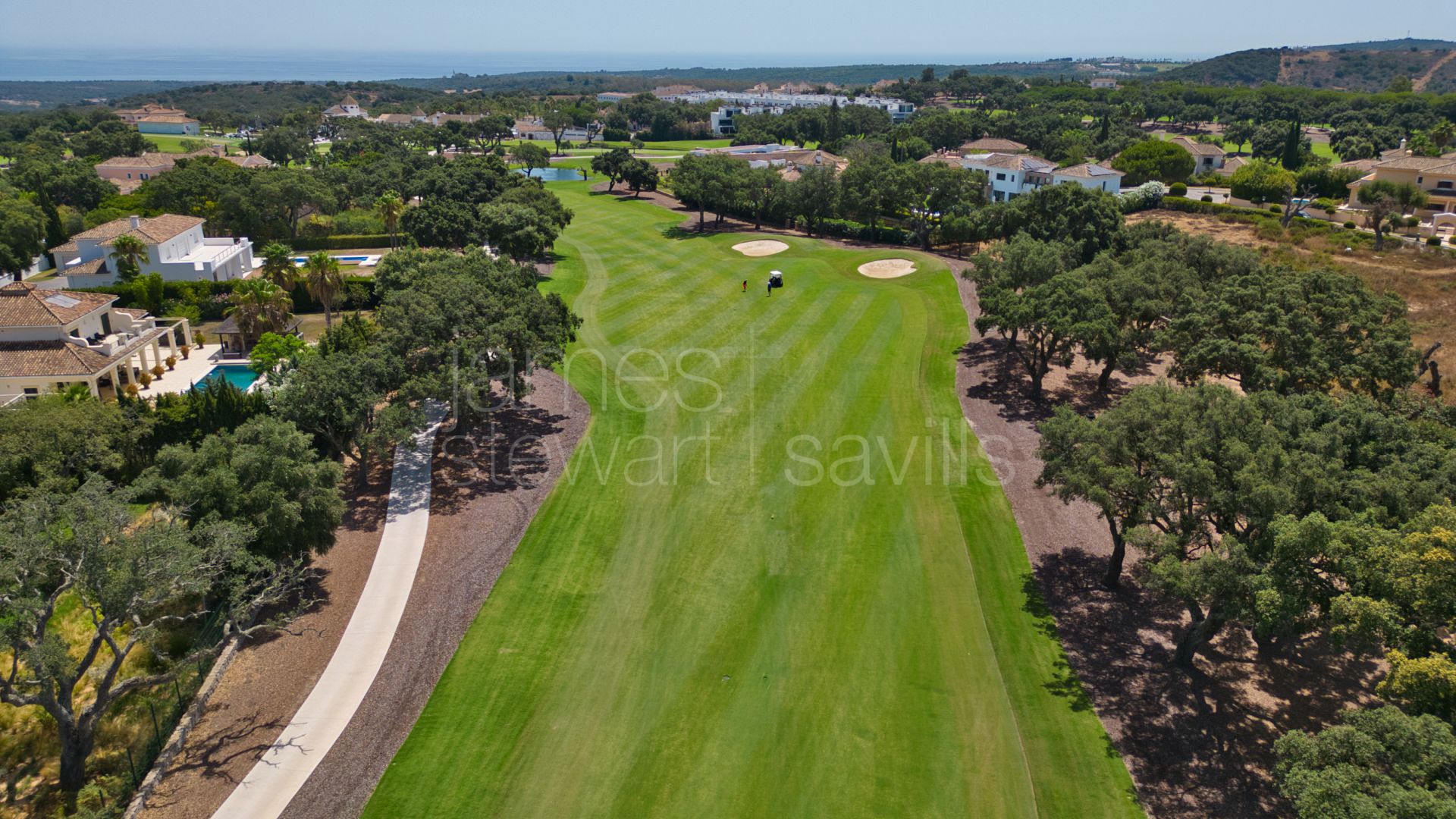 Villa en Primera Línea de Golf en San Roque Club