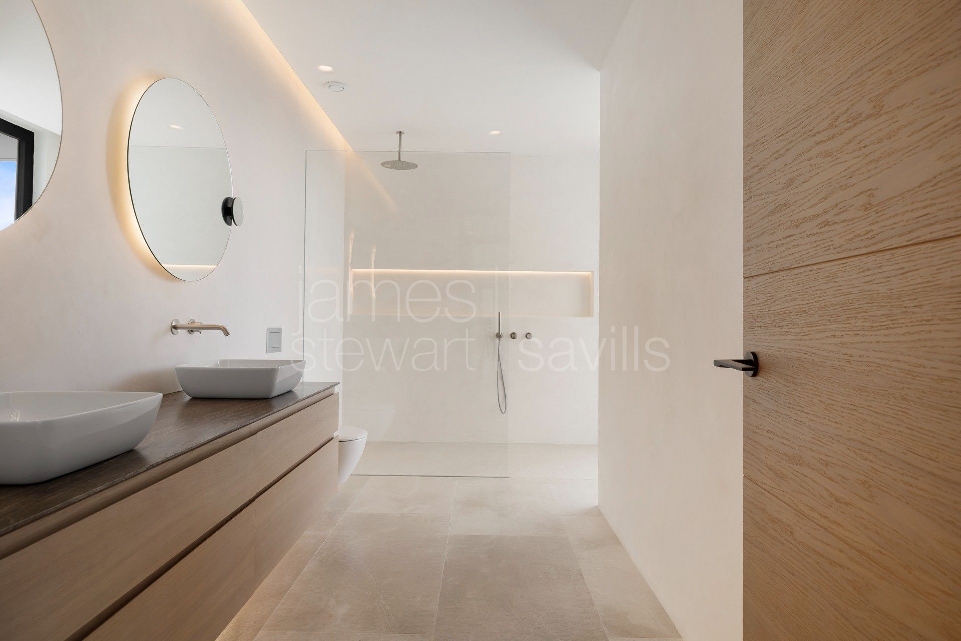 Villa contemporánea con vistas al mar, spa y piscina infinita en Sotogrande Alto