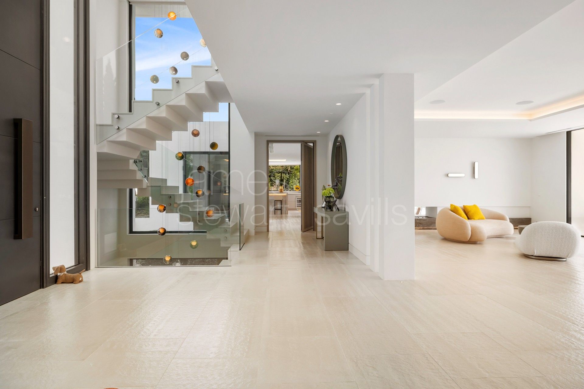 Villa contemporánea con vistas al mar, spa y piscina infinita en Sotogrande Alto