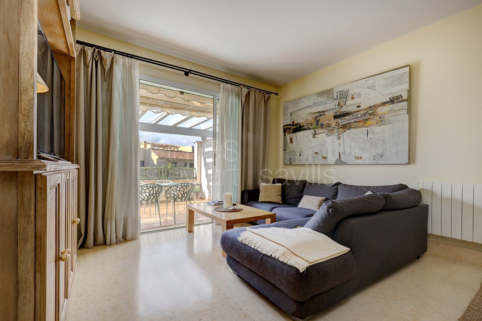 Elegant Apartment with Panoramic Views in Sotogrande Marina