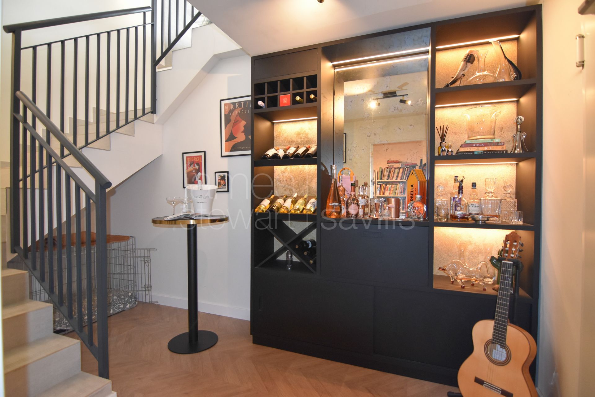 Superby upgraded townhouse facing the Mediterranean, Rock of Gibraltar and African coastline