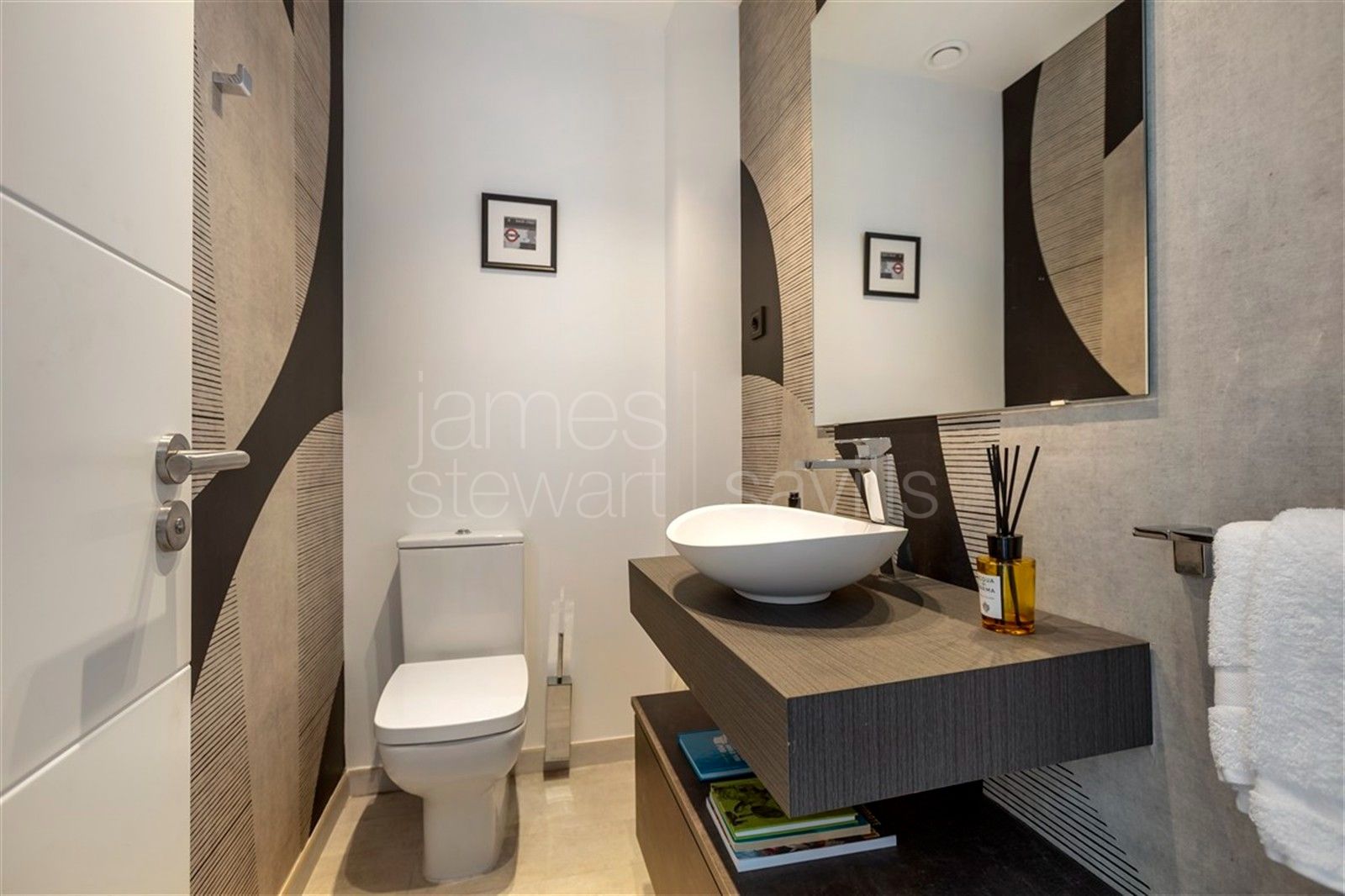 Adosado moderno con vistas panorámicas al Mediterráneo, Gibraltar y la costa africana