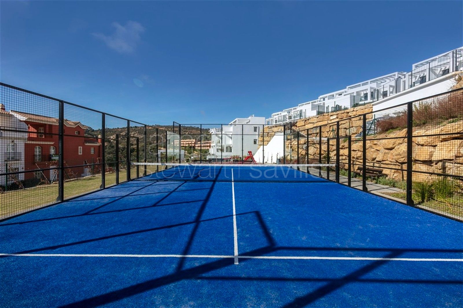 Adosado moderno con vistas panorámicas al Mediterráneo, Gibraltar y la costa africana