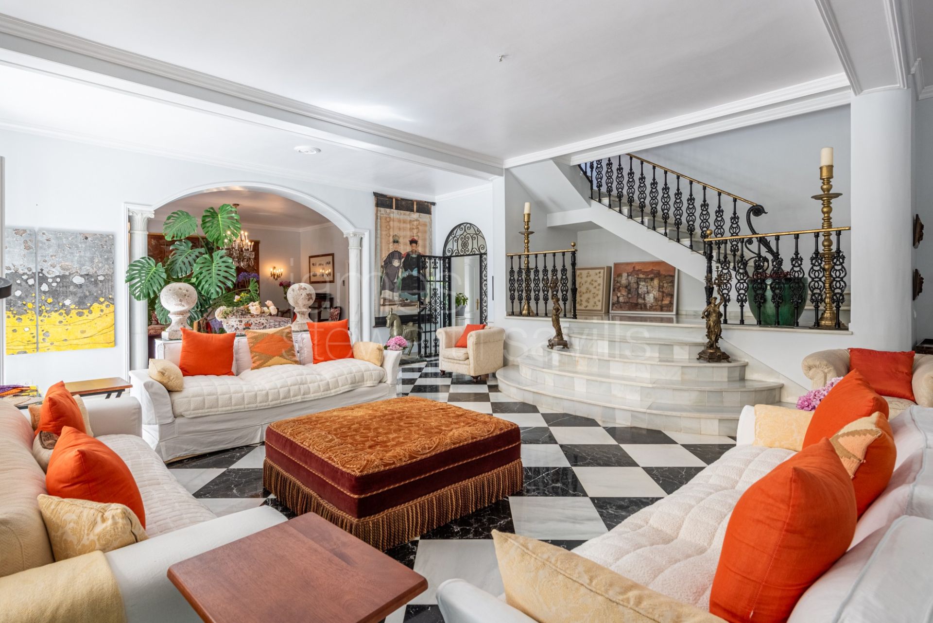 Preciosa Villa al clásico estilo cortijo con mucho encanto