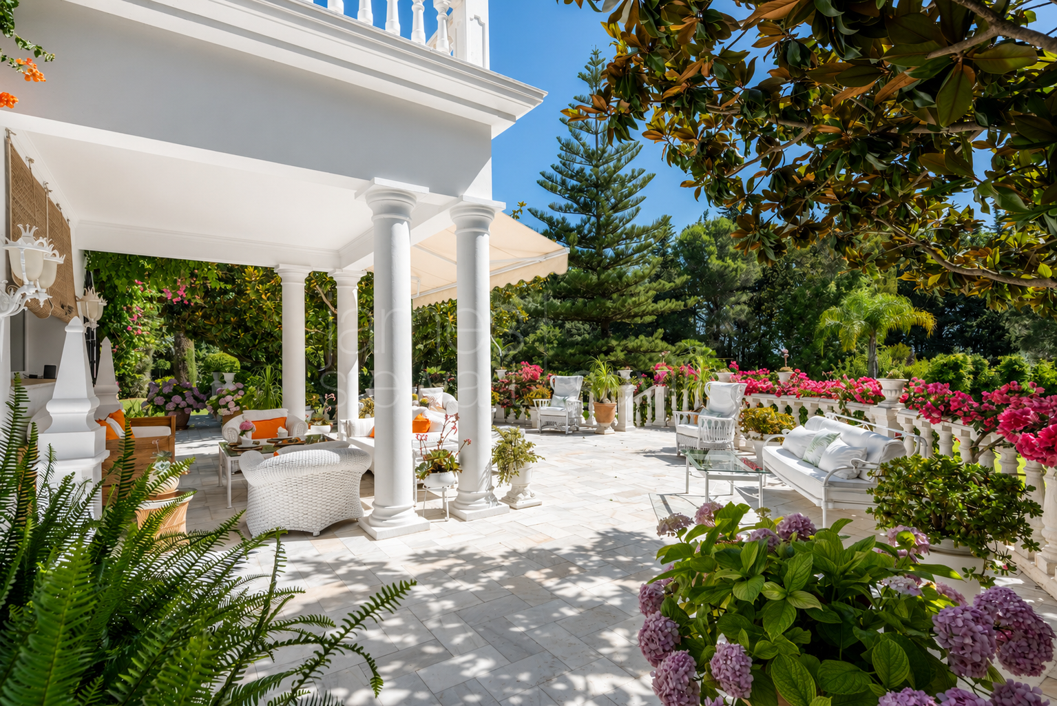 Preciosa Villa al clásico estilo cortijo con mucho encanto