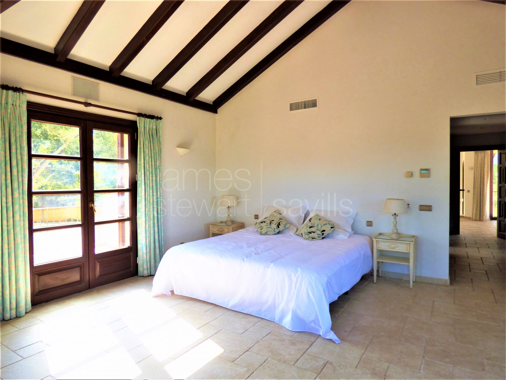 Spacious and bright two storey villa in Central Sotogrande