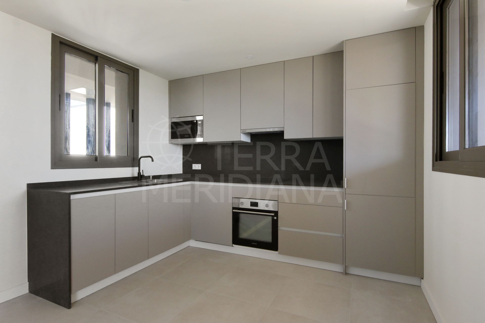 Apartment in Estepona Centre, Estepona