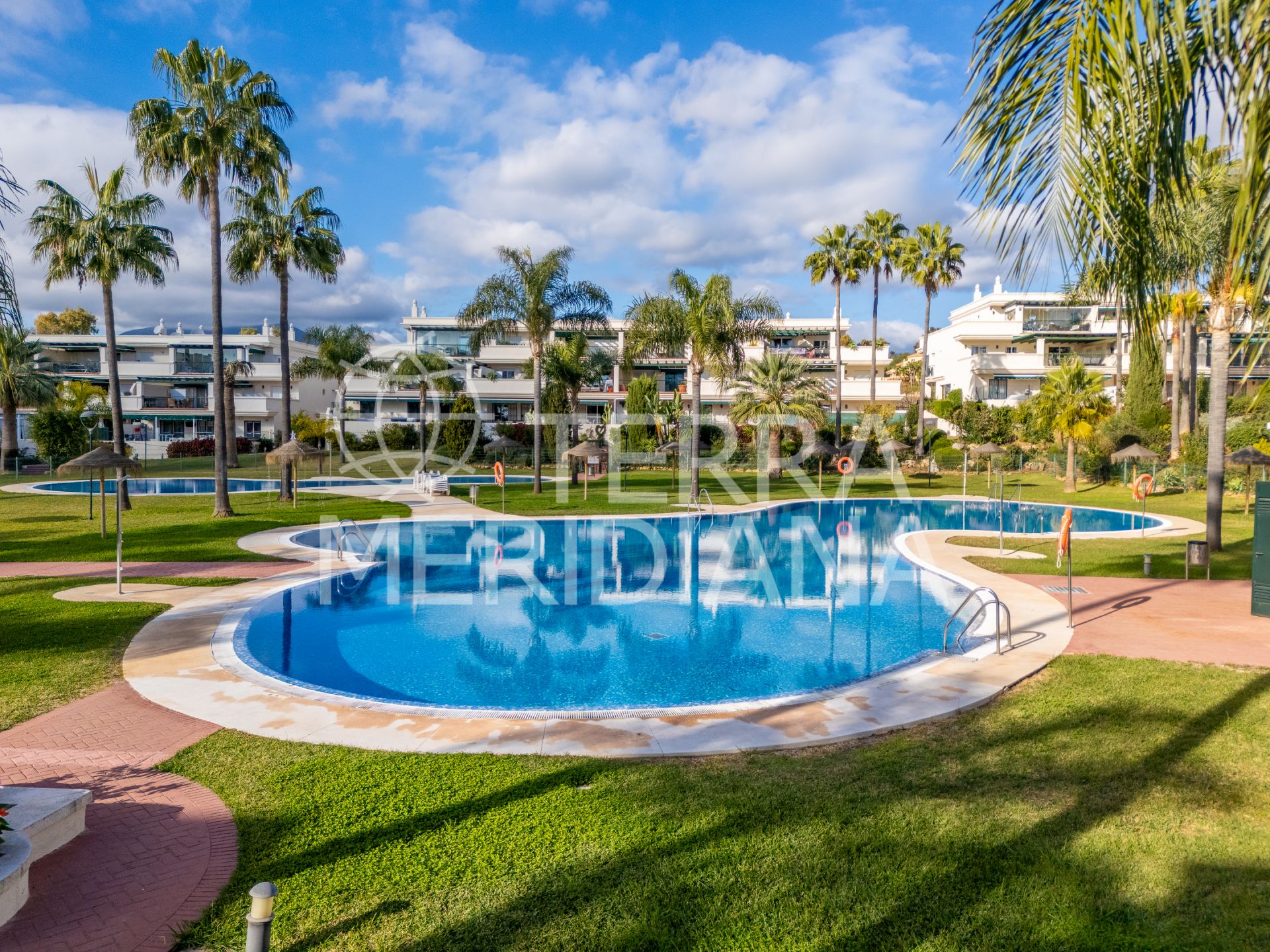 Ground Floor Apartment in Nueva Andalucia, Marbella