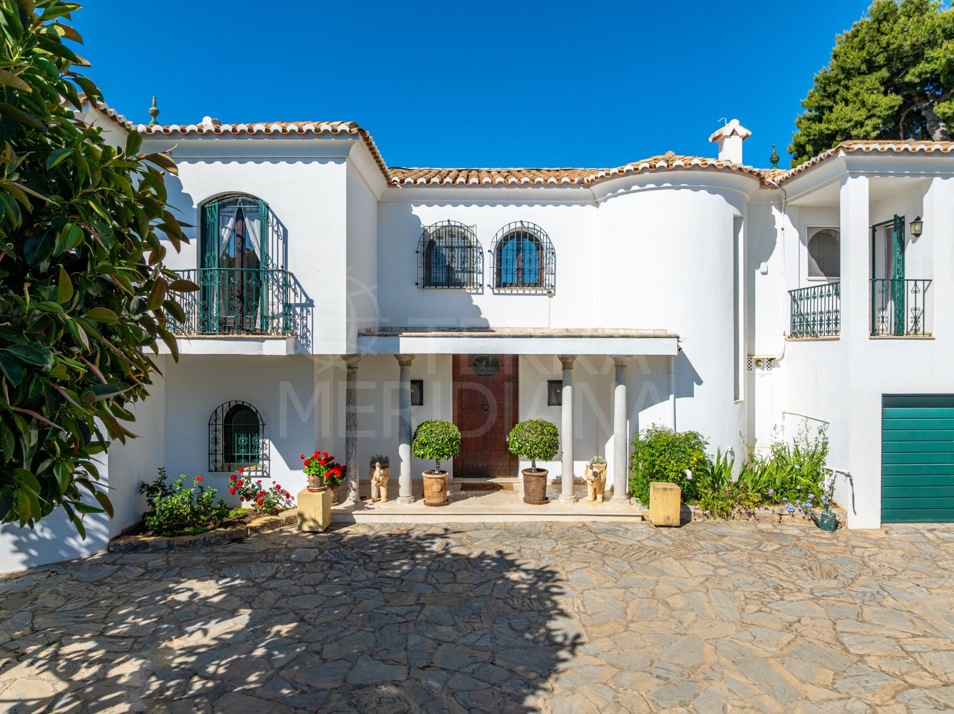 Villa in Los Reales - Sierra Estepona, Estepona
