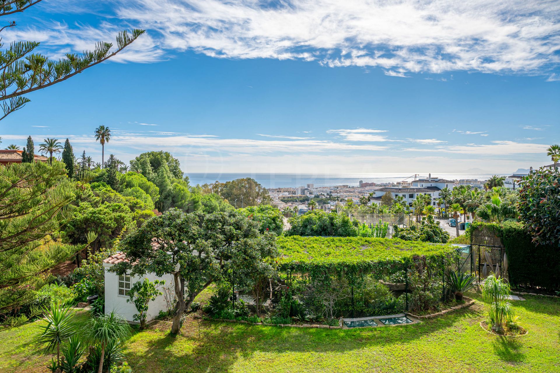 Country House in Los Reales - Sierra Estepona, Estepona