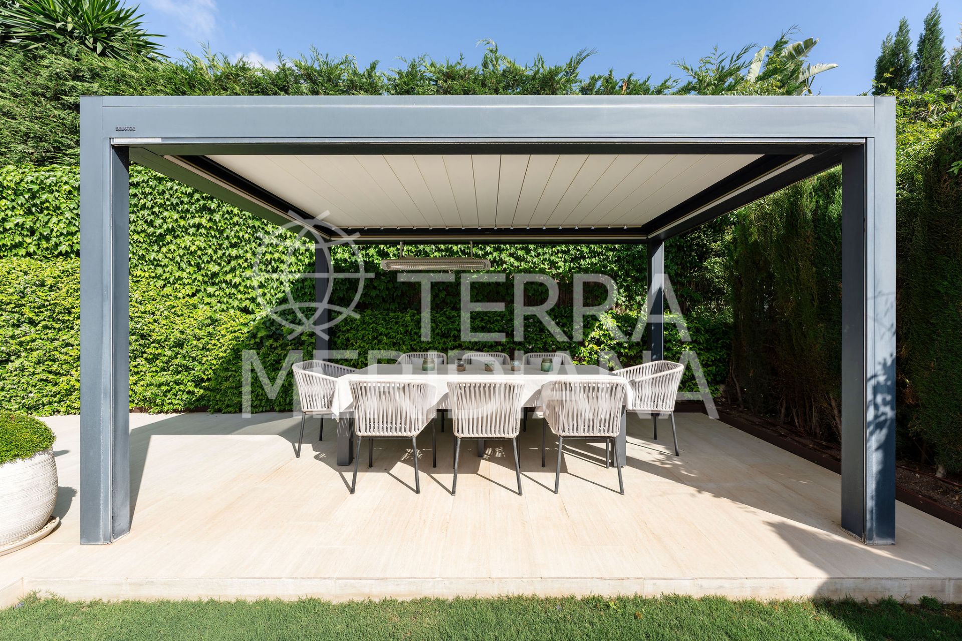 Villa in Los Naranjos, Marbella