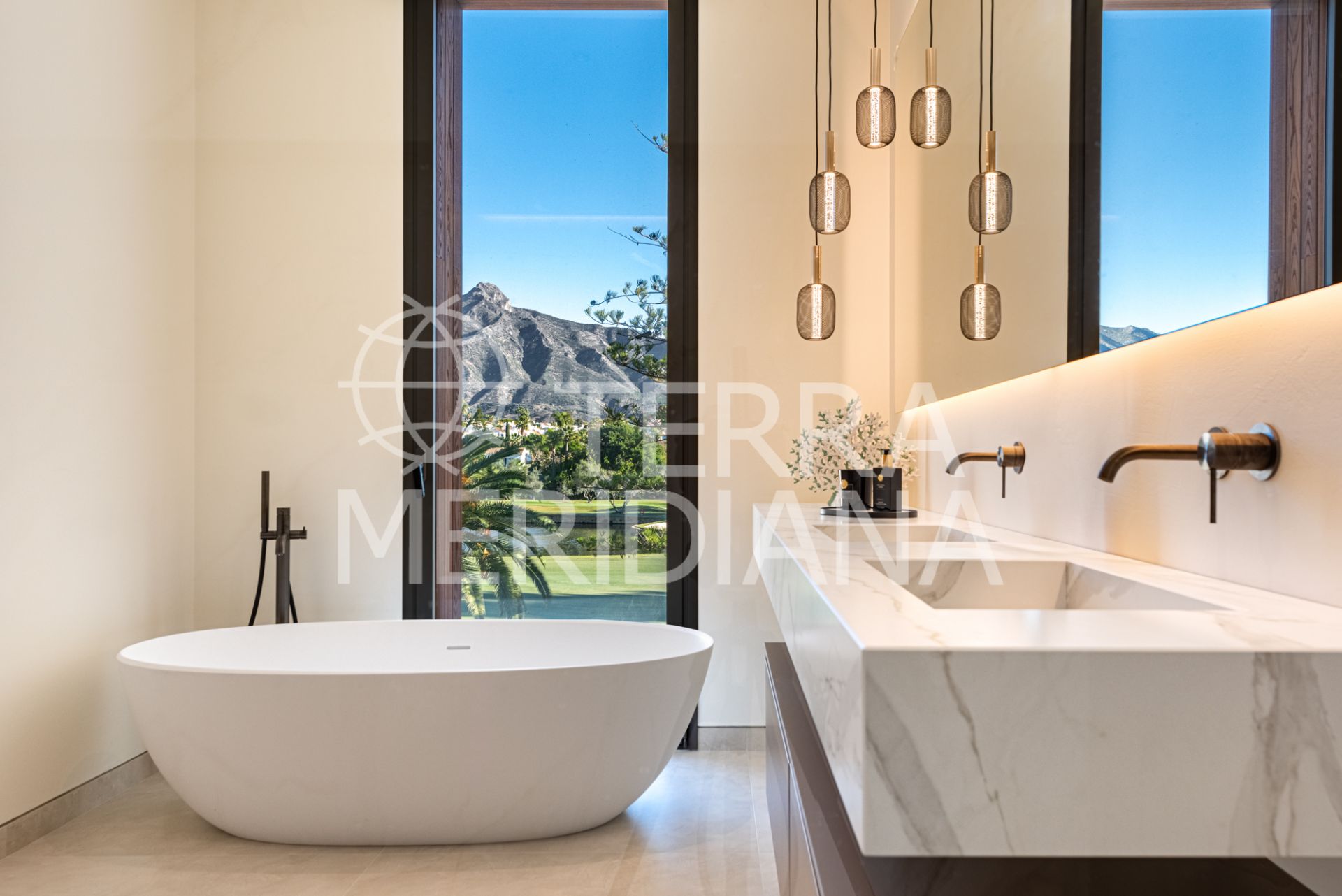 Villa in Las Brisas, Marbella