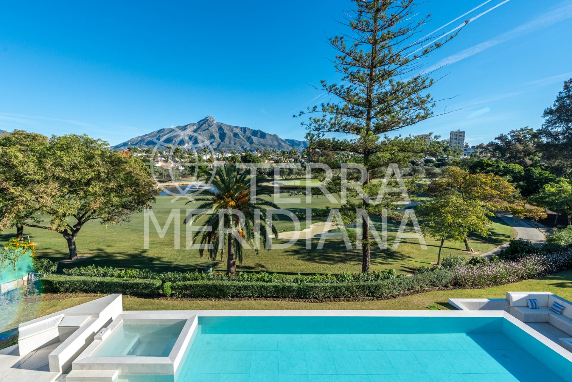 Villa in Las Brisas, Marbella