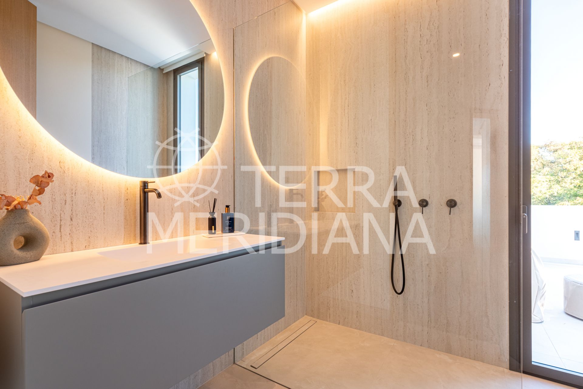 Villa in Las Brisas, Marbella