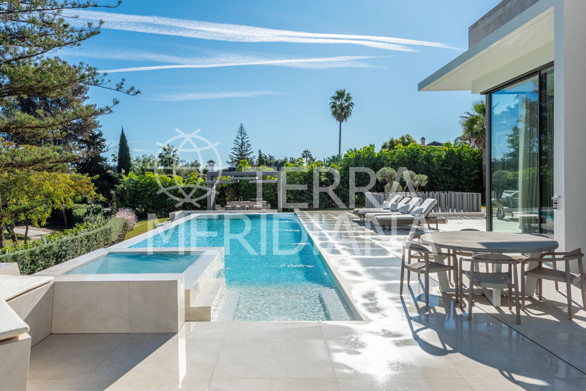 Villa in Las Brisas, Marbella