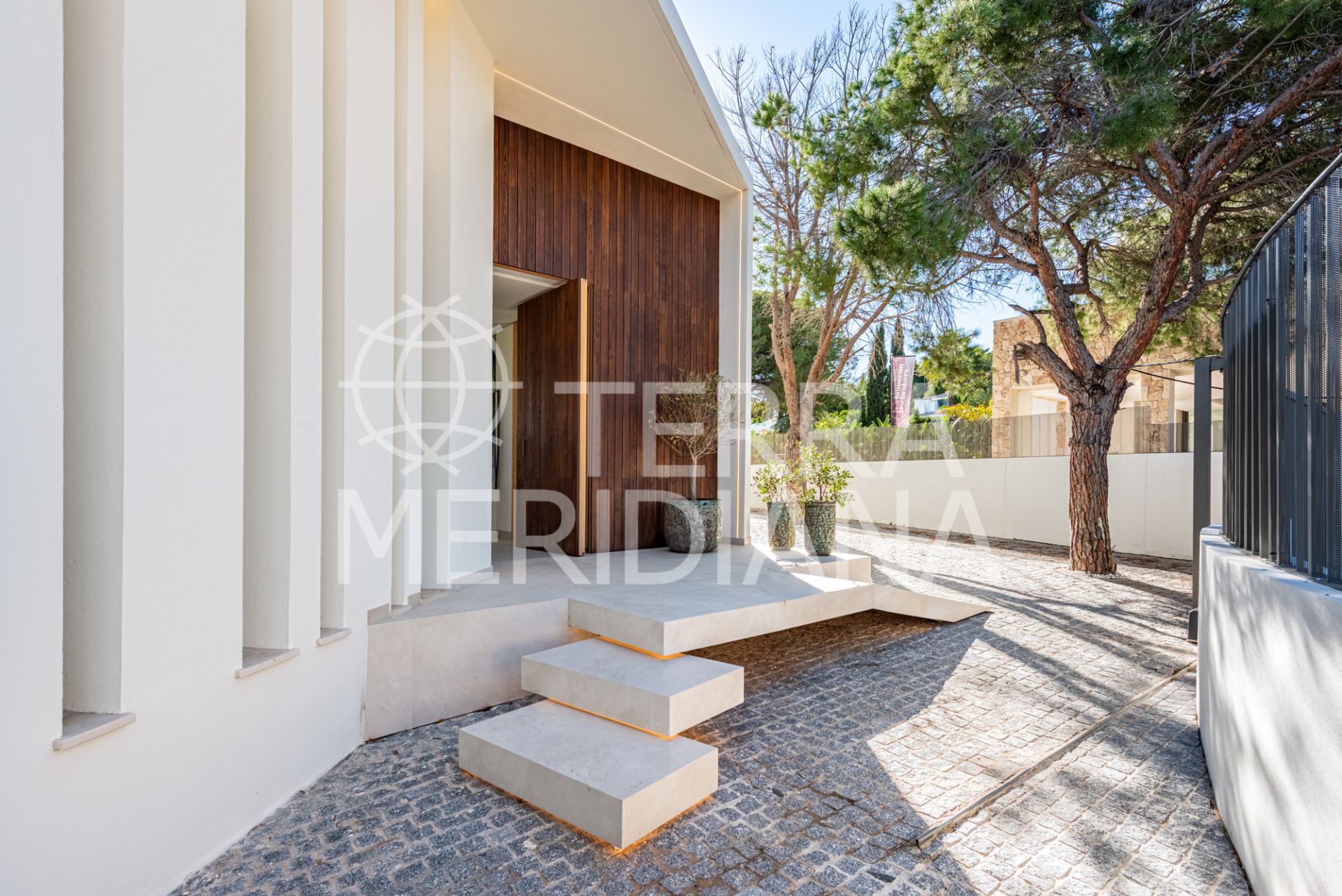 Villa in Las Brisas, Marbella