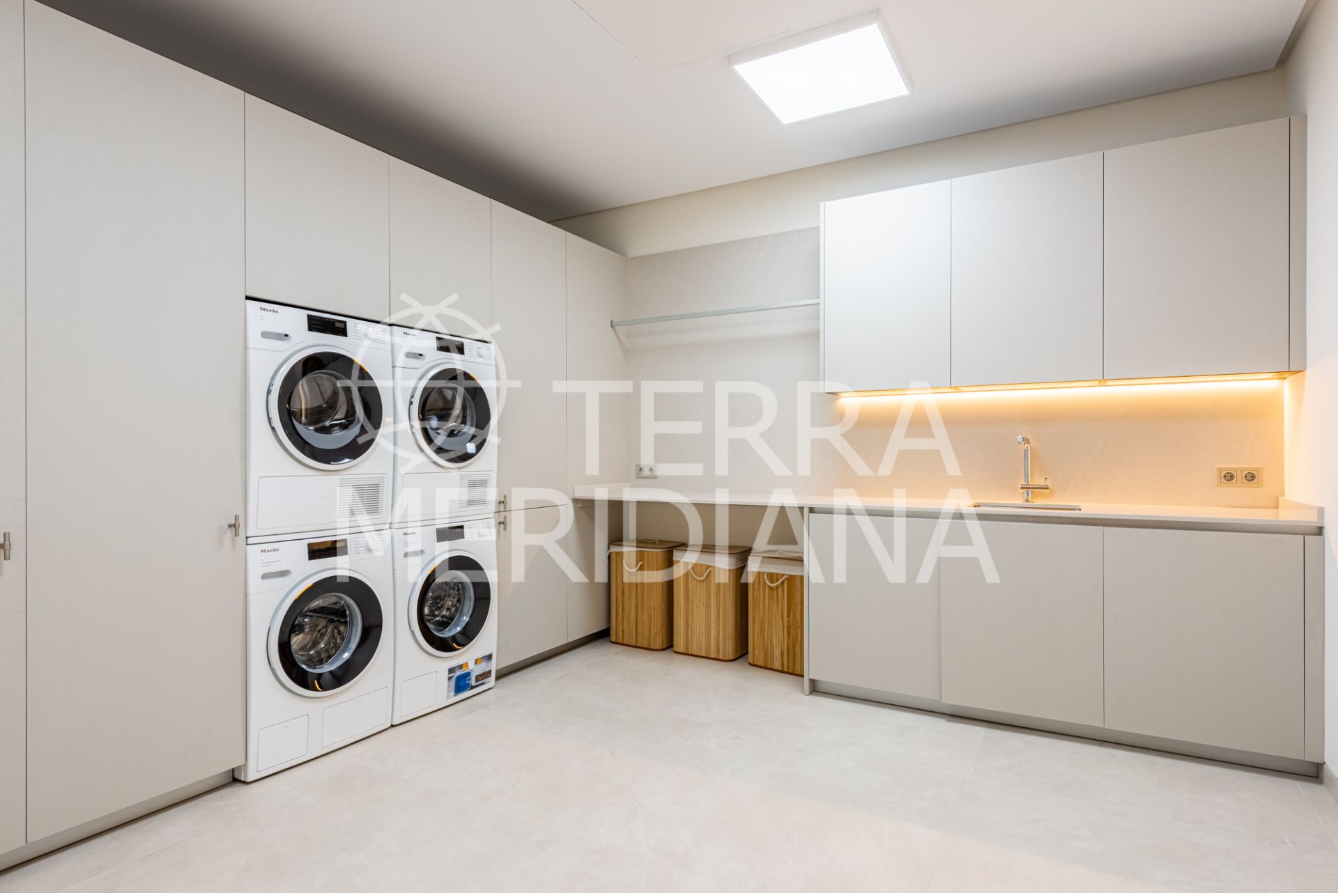 Villa in Las Brisas, Marbella