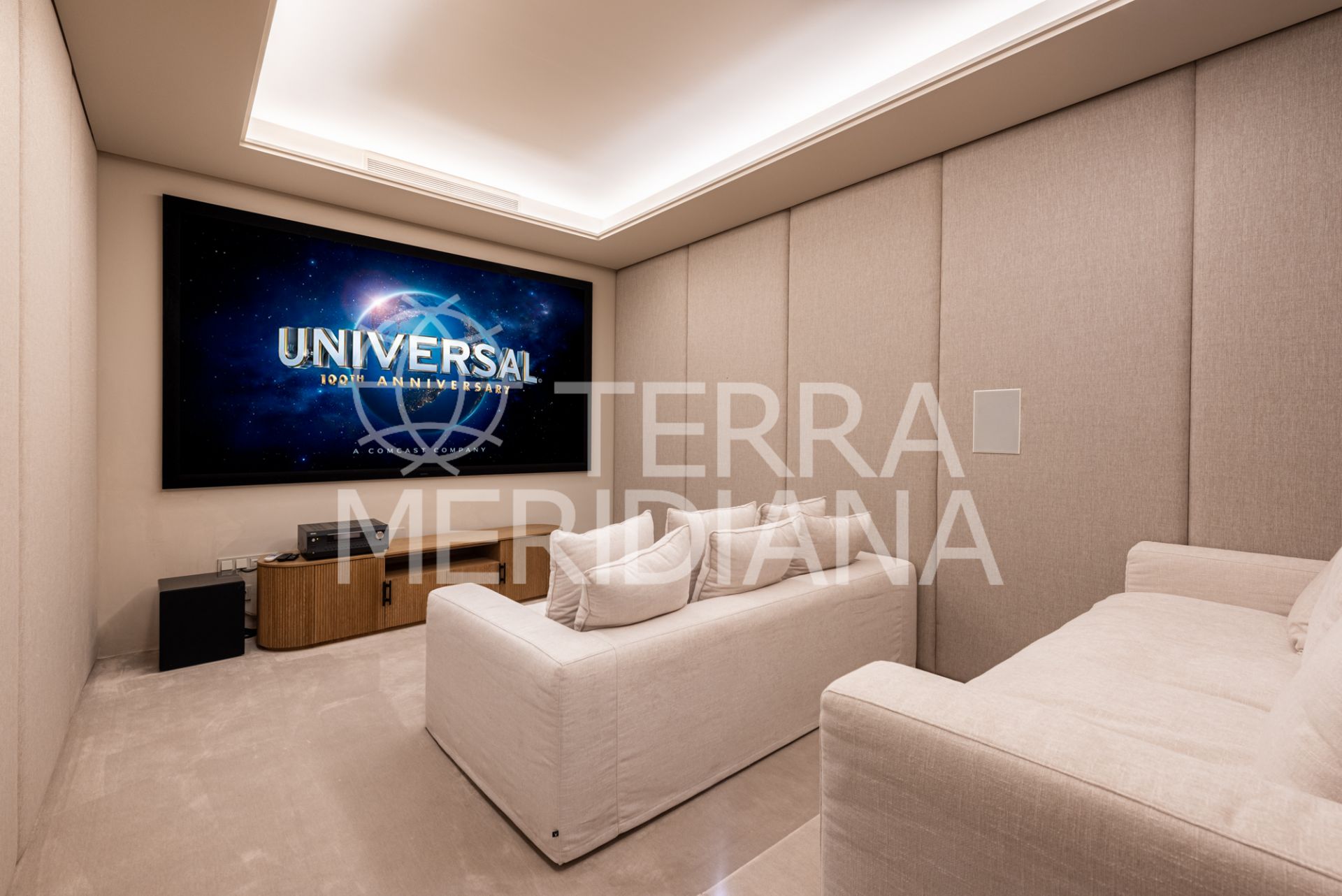 Villa in Las Brisas, Marbella