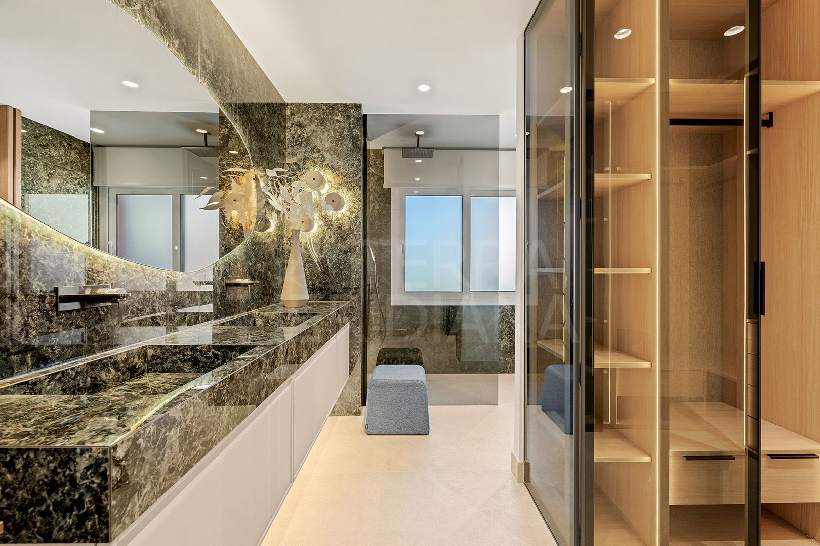 Penthouse in Cabo Bermejo, Estepona