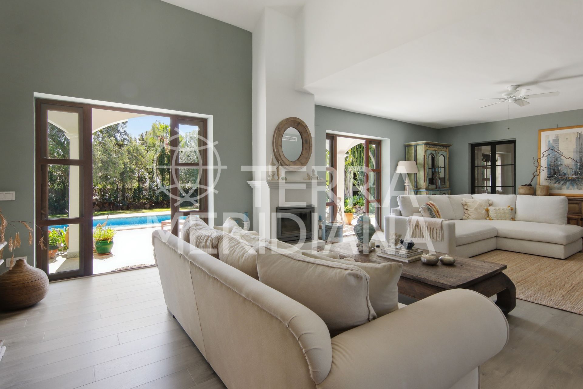 Villa in Marbella Country Club, Marbella