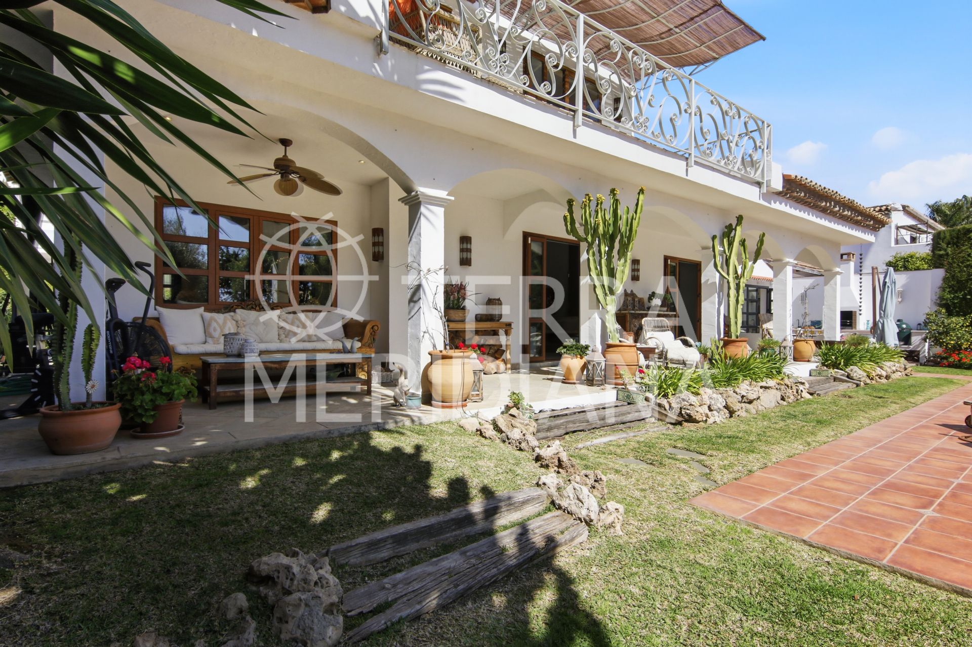Villa in Marbella Country Club, Marbella