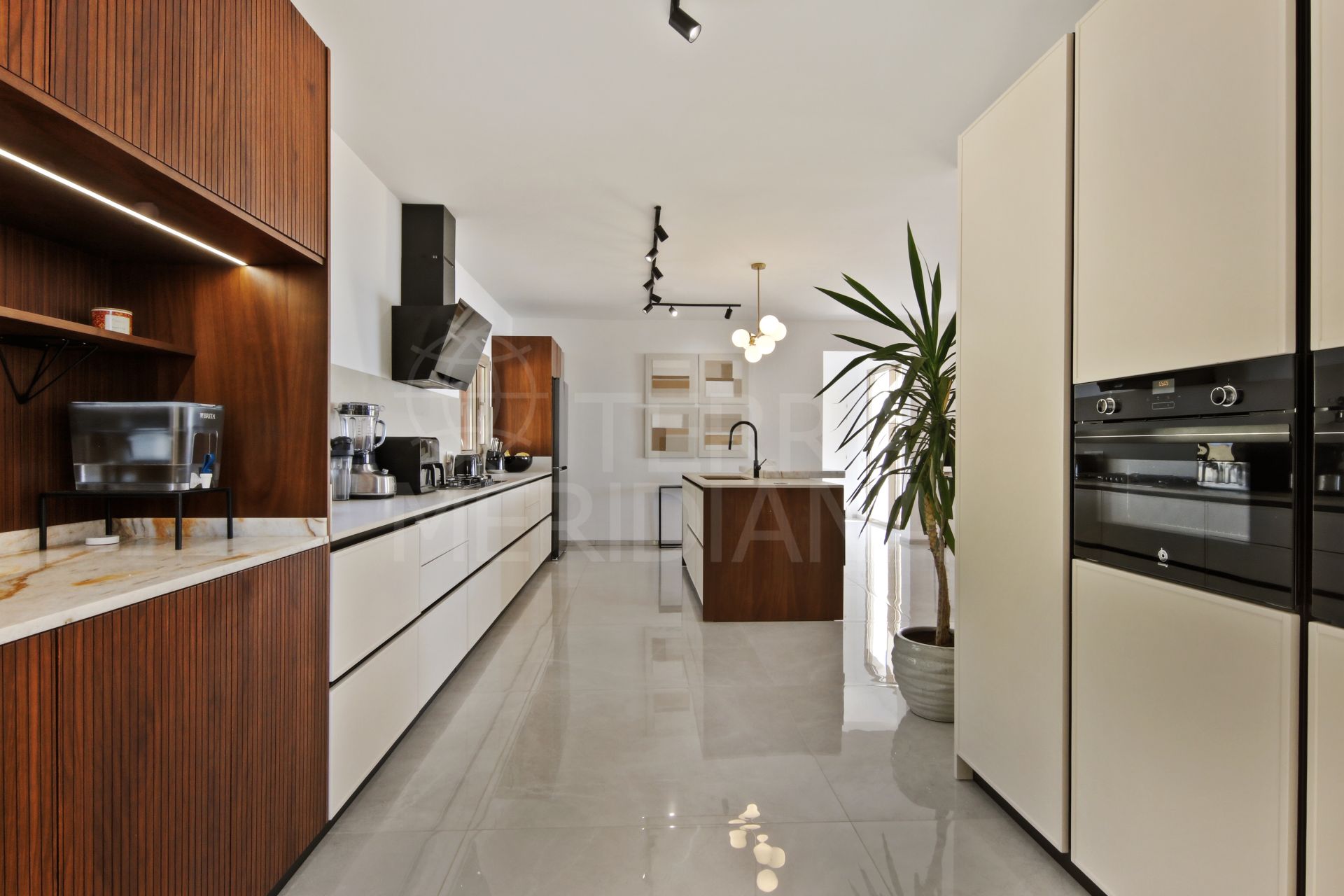 Villa in Buenas Noches, Estepona