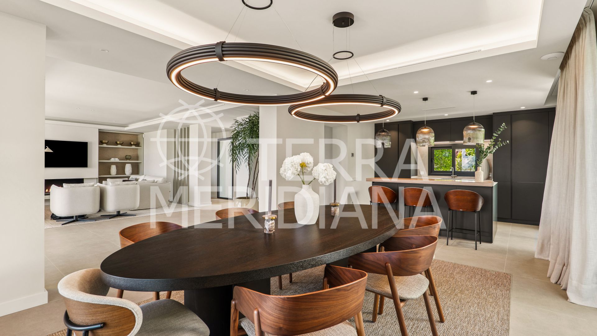 Villa in Los Naranjos, Marbella