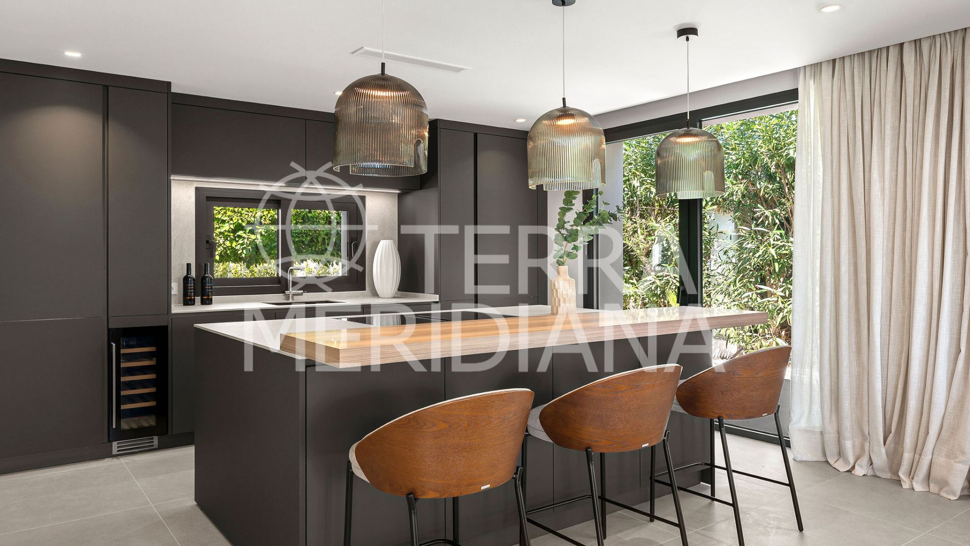 Villa in Los Naranjos, Marbella