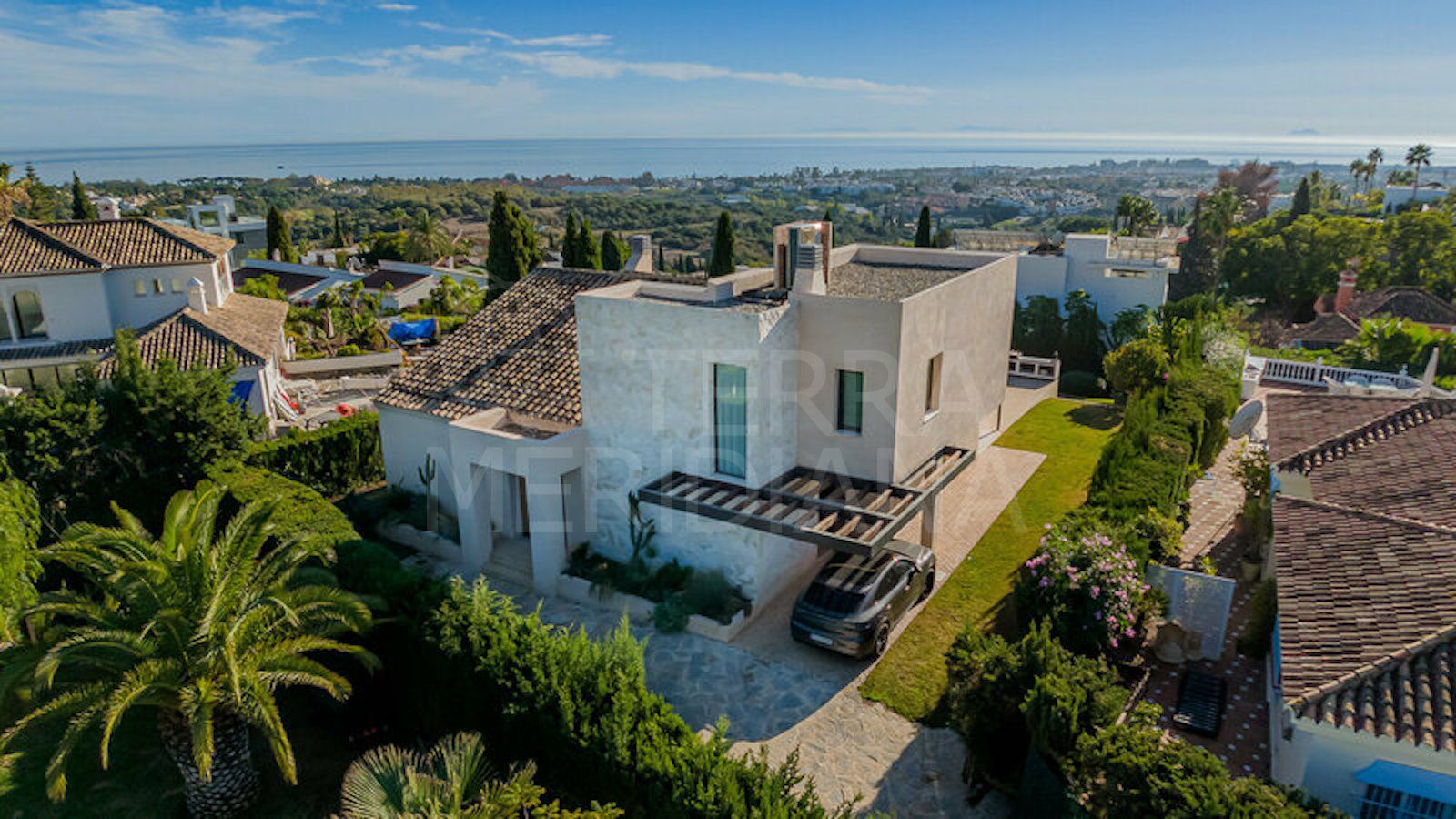 Villa in Los Altos del Paraiso, Estepona
