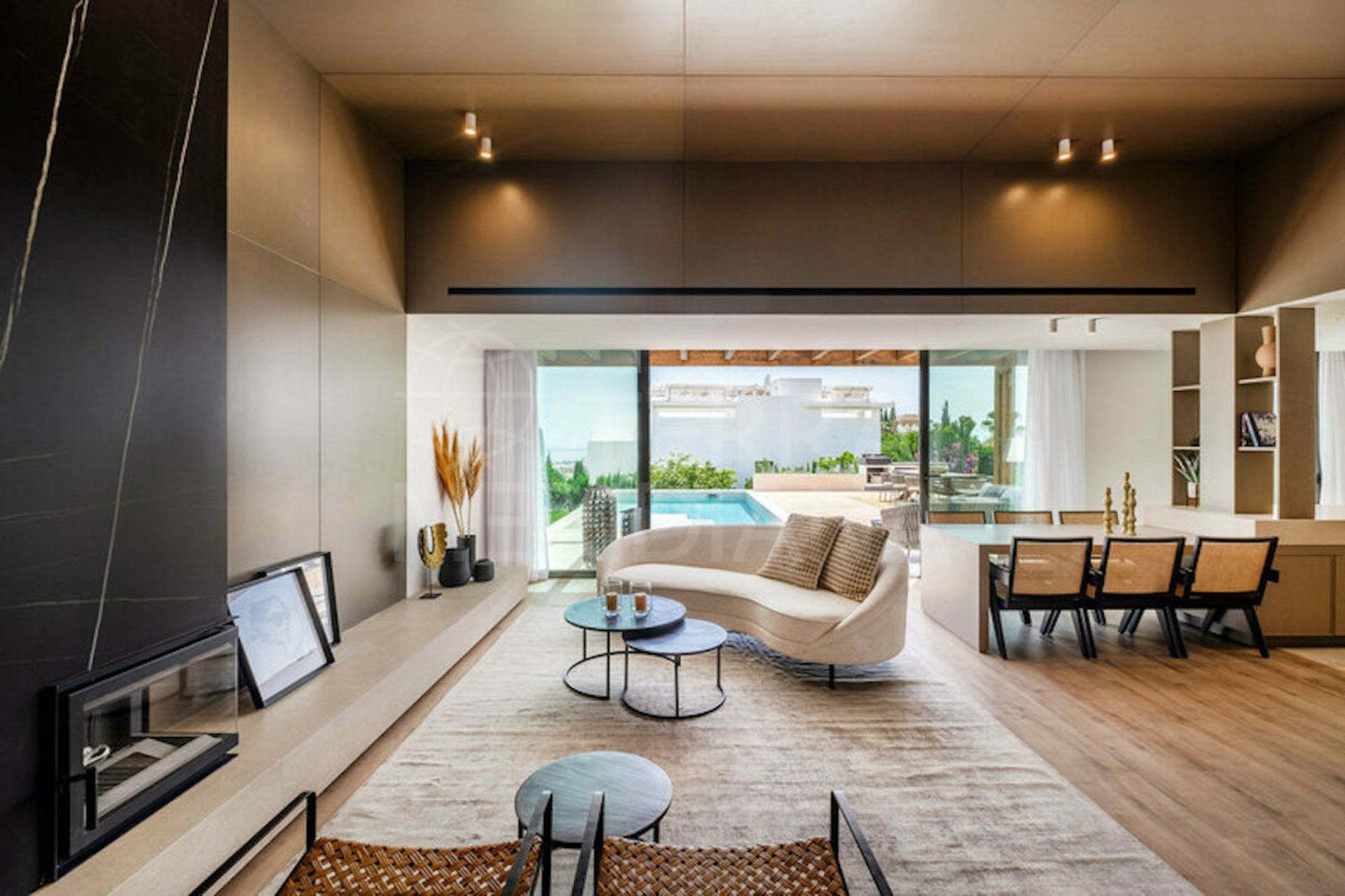 Villa in Los Altos del Paraiso, Estepona