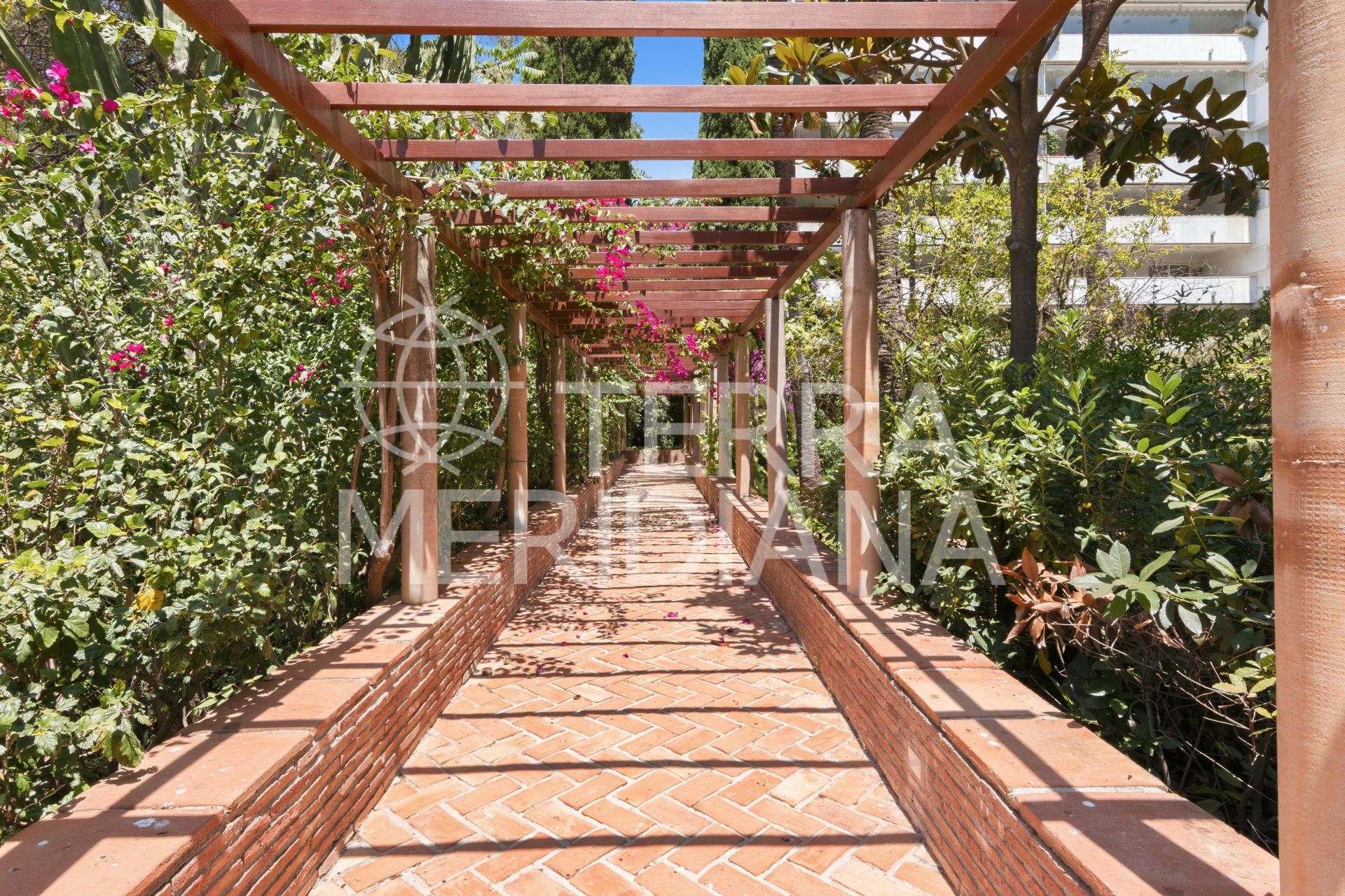 Apartment in Don Gonzalo, Marbella