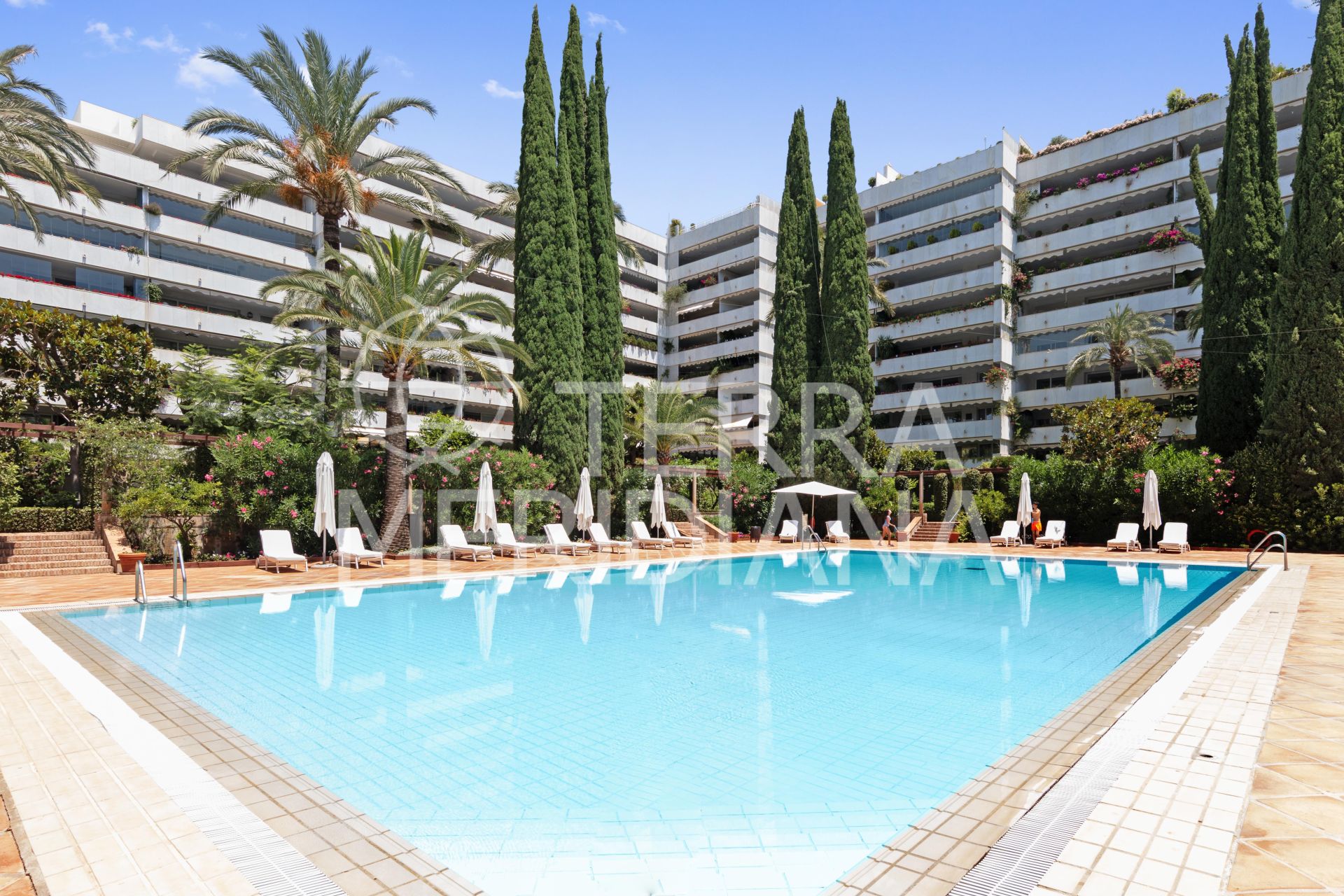 Apartment in Don Gonzalo, Marbella