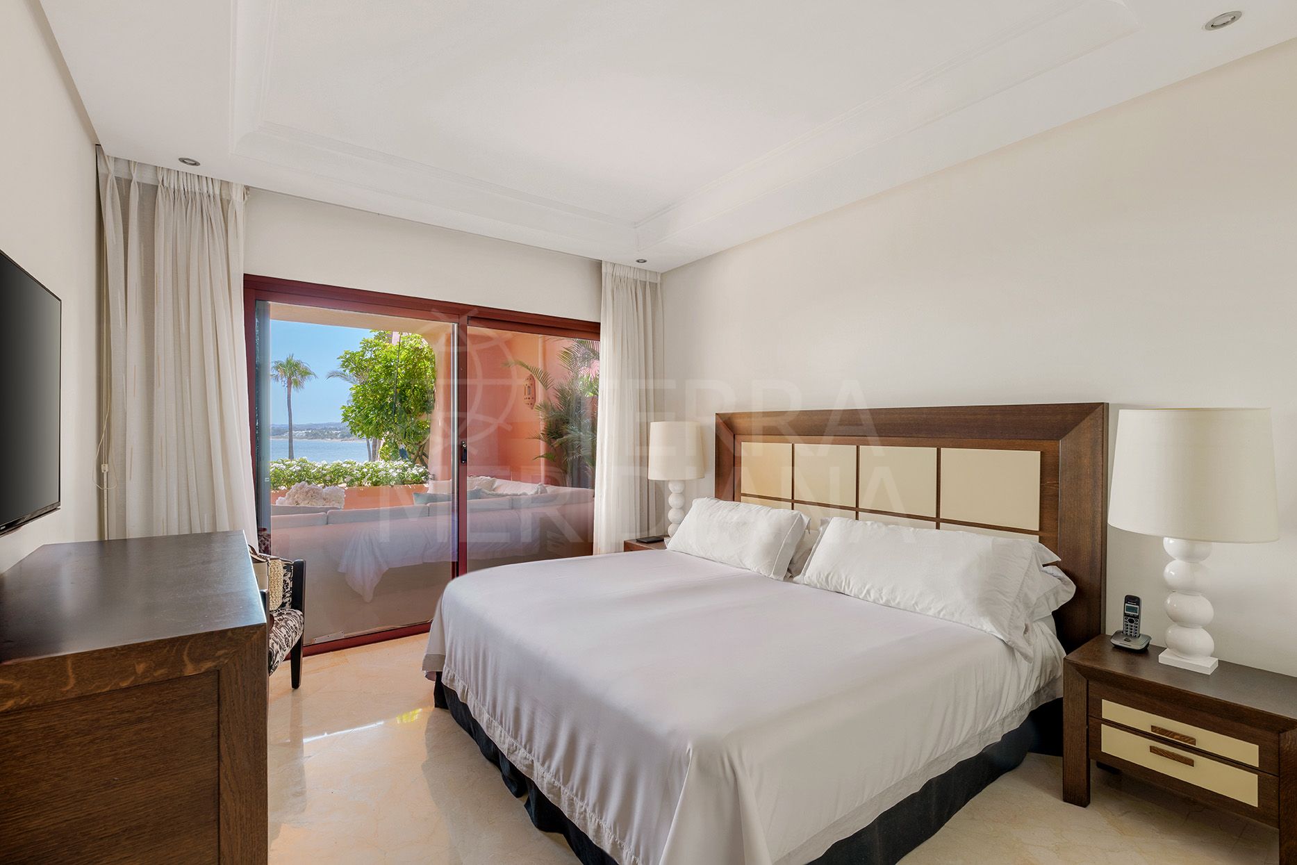 Ground Floor Apartment in Cabo Bermejo, Estepona