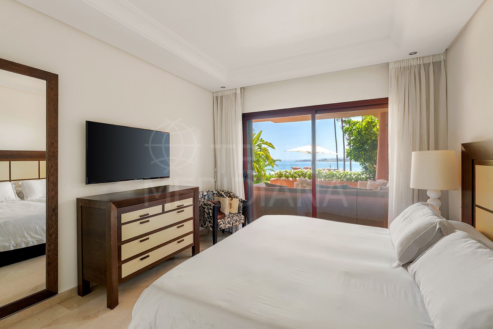 Ground Floor Apartment in Cabo Bermejo, Estepona