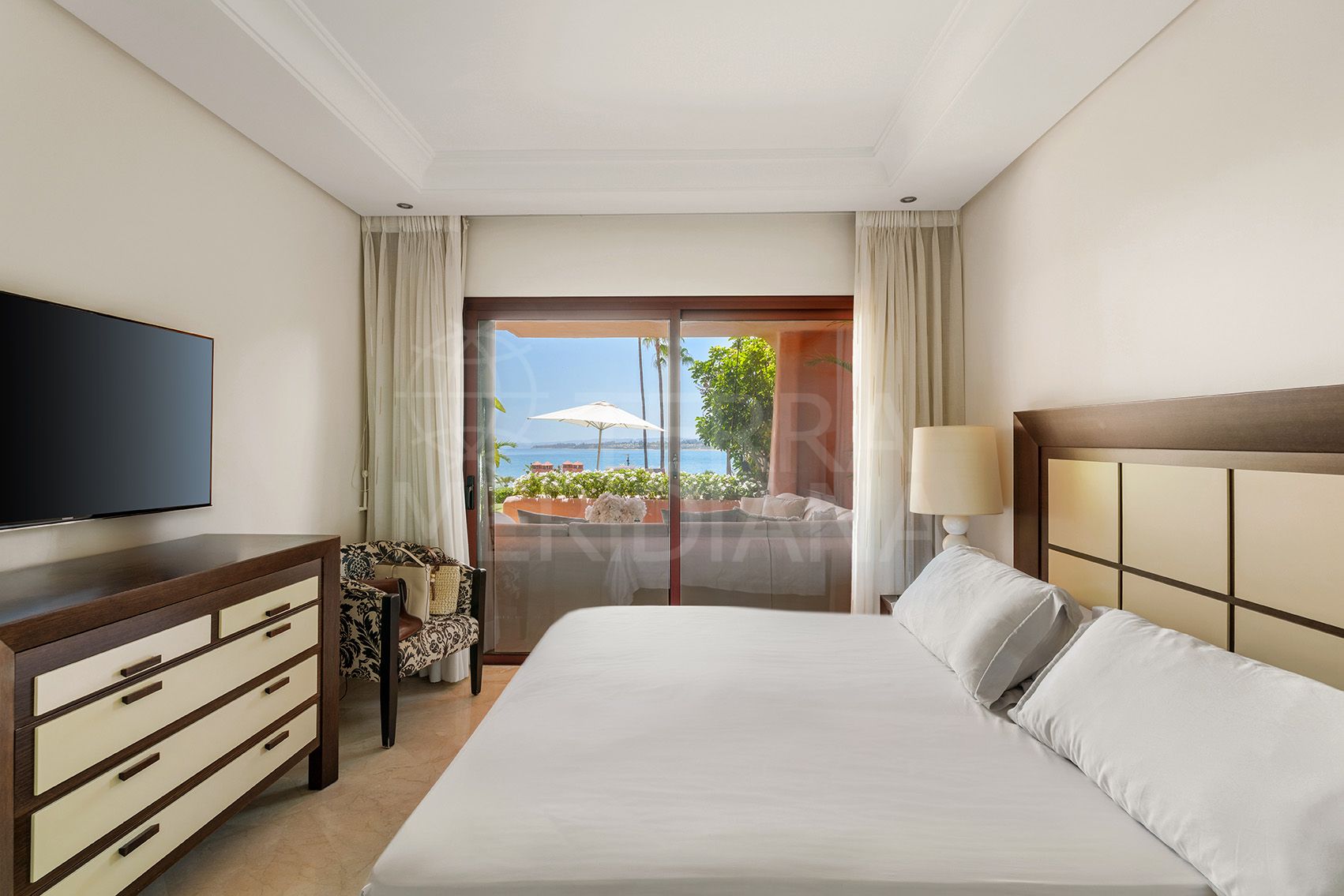 Ground Floor Apartment in Cabo Bermejo, Estepona