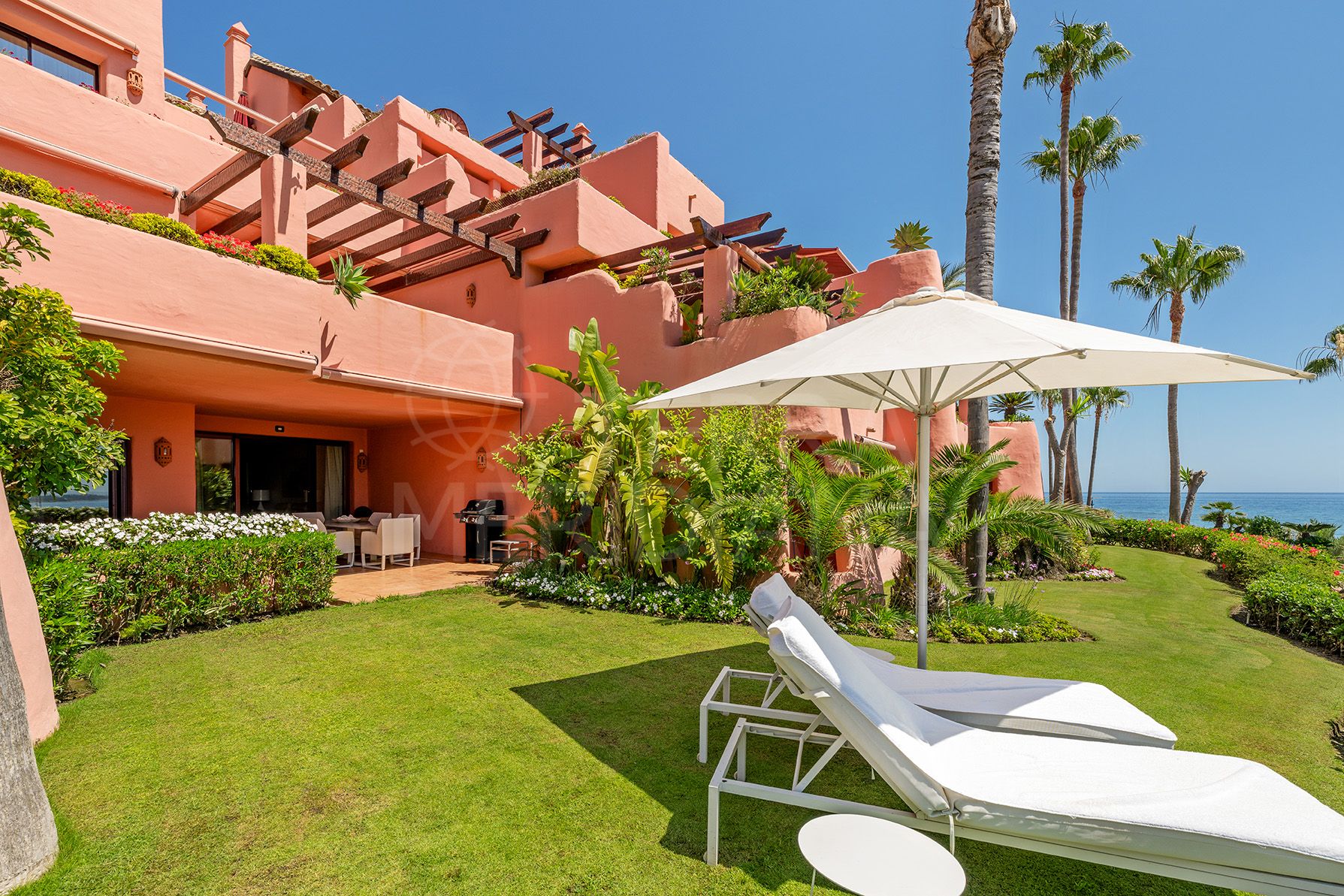 Ground Floor Apartment in Cabo Bermejo, Estepona