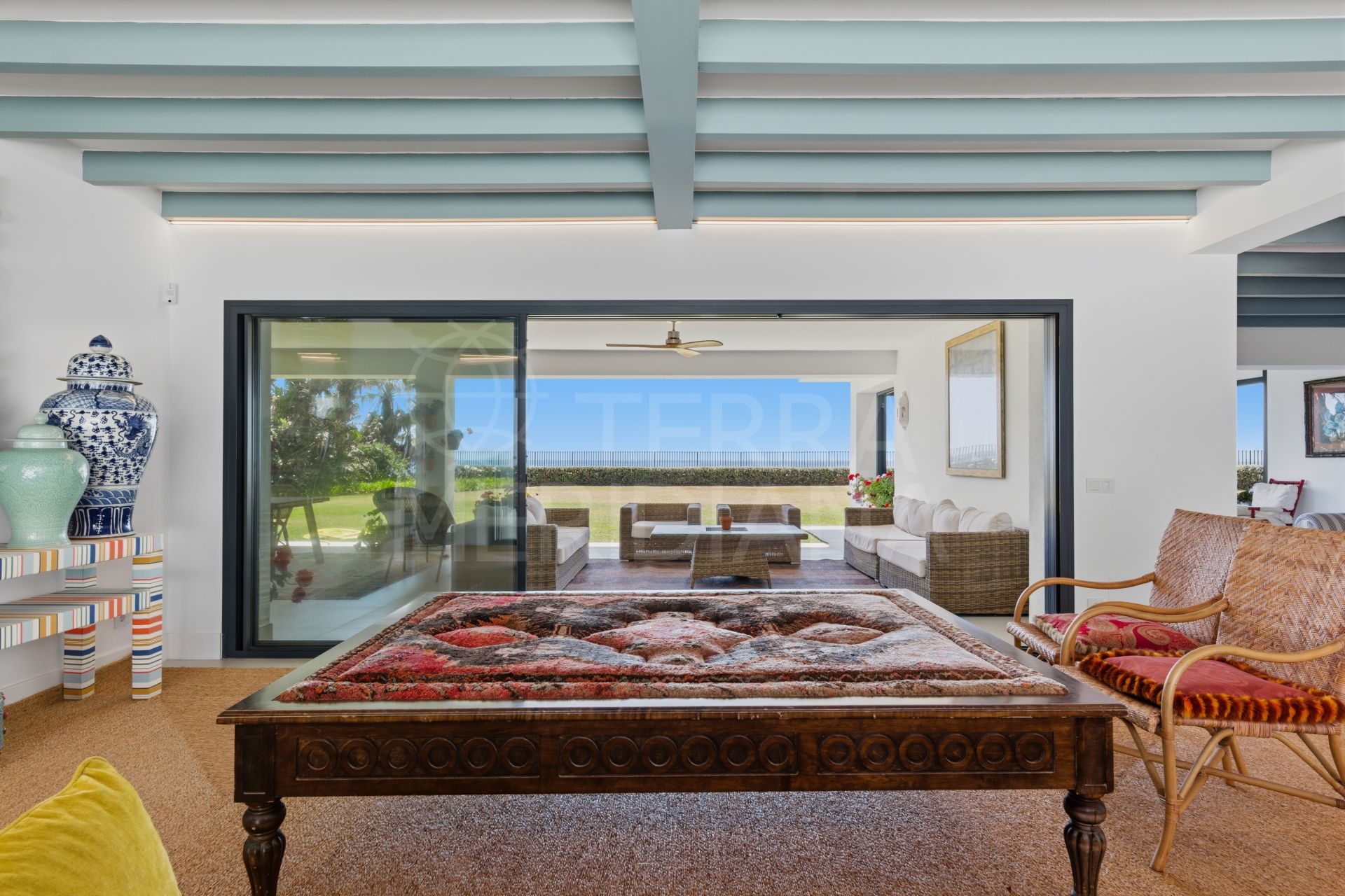 Villa in Casasola, Estepona
