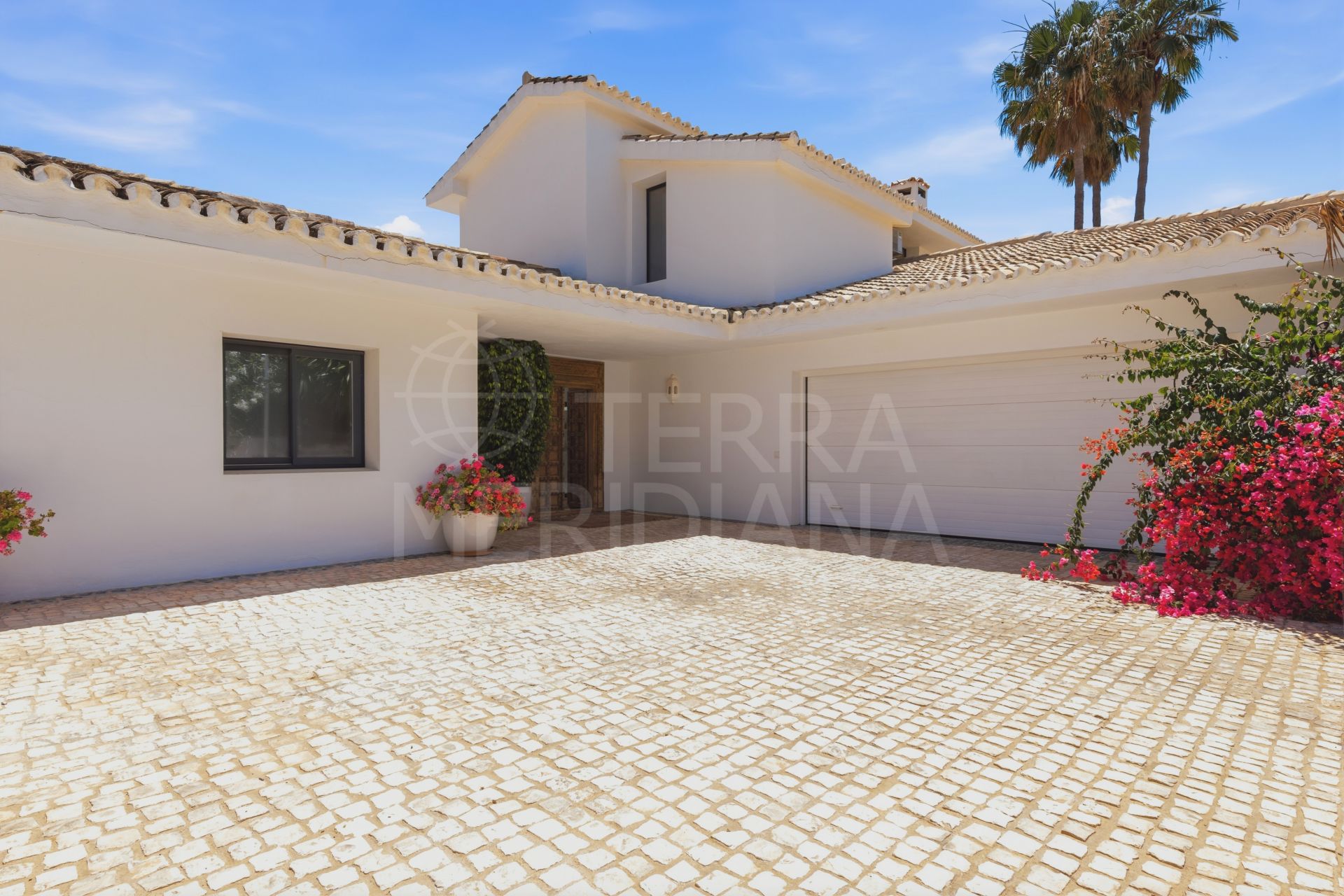 Villa in Casasola, Estepona
