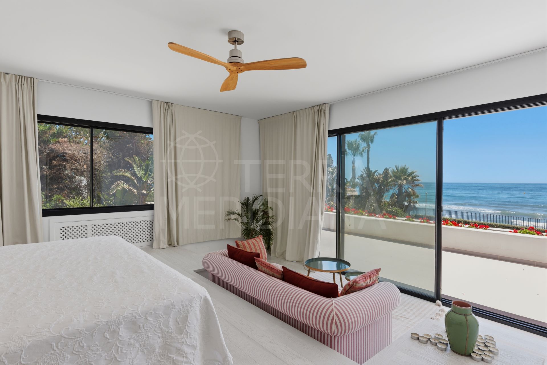 Villa in Casasola, Estepona
