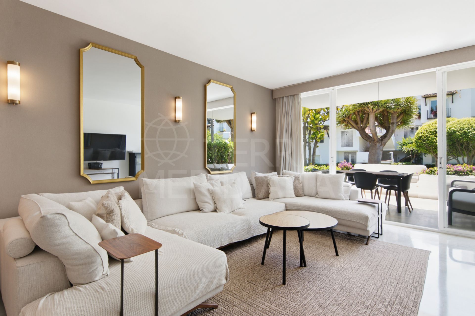 Ground Floor Apartment in Alcazaba Beach, Estepona